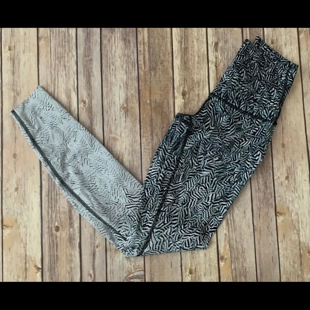 Lululemon Wunder Under Pant Hi-Rise Dazzle  size 4